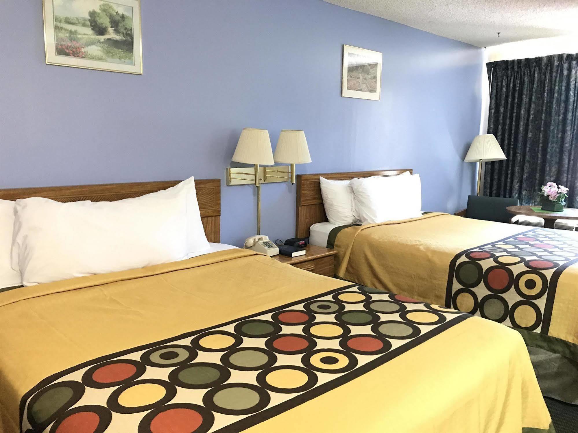 Americas Best Value Inn West Frankfort Luaran gambar