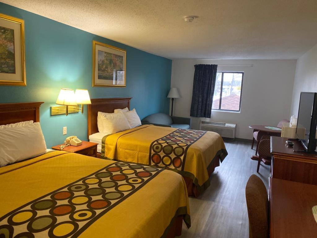 Americas Best Value Inn West Frankfort Luaran gambar