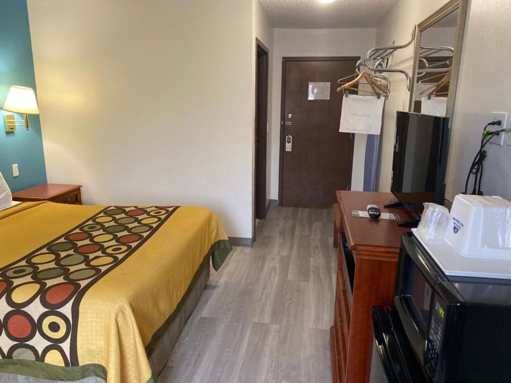 Americas Best Value Inn West Frankfort Luaran gambar